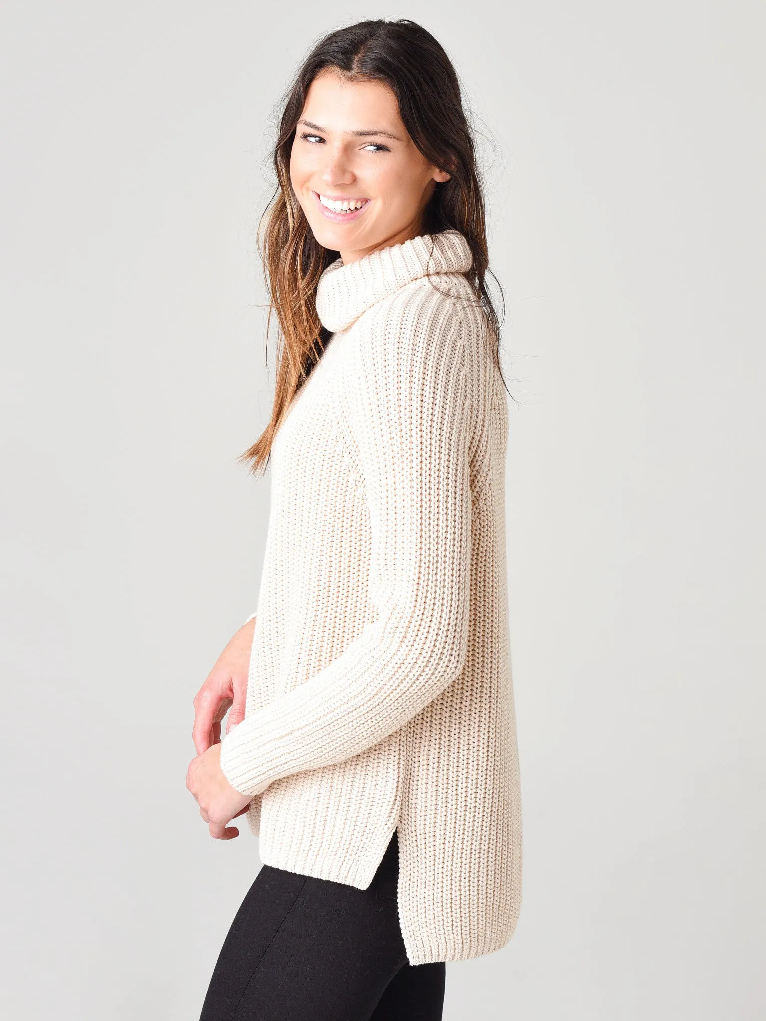 525 Women's Stella Turtleneck Sweater