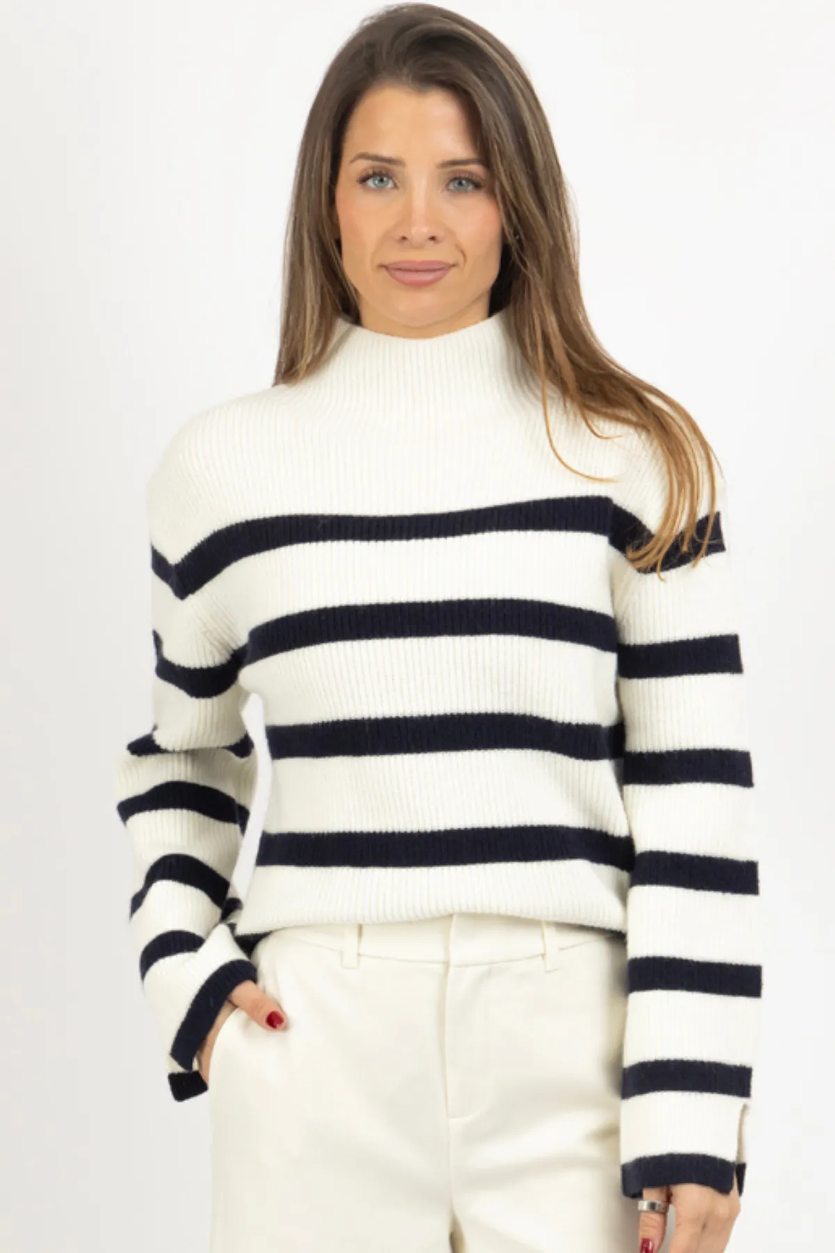 CLASSIQUE STRIPED SWEATER