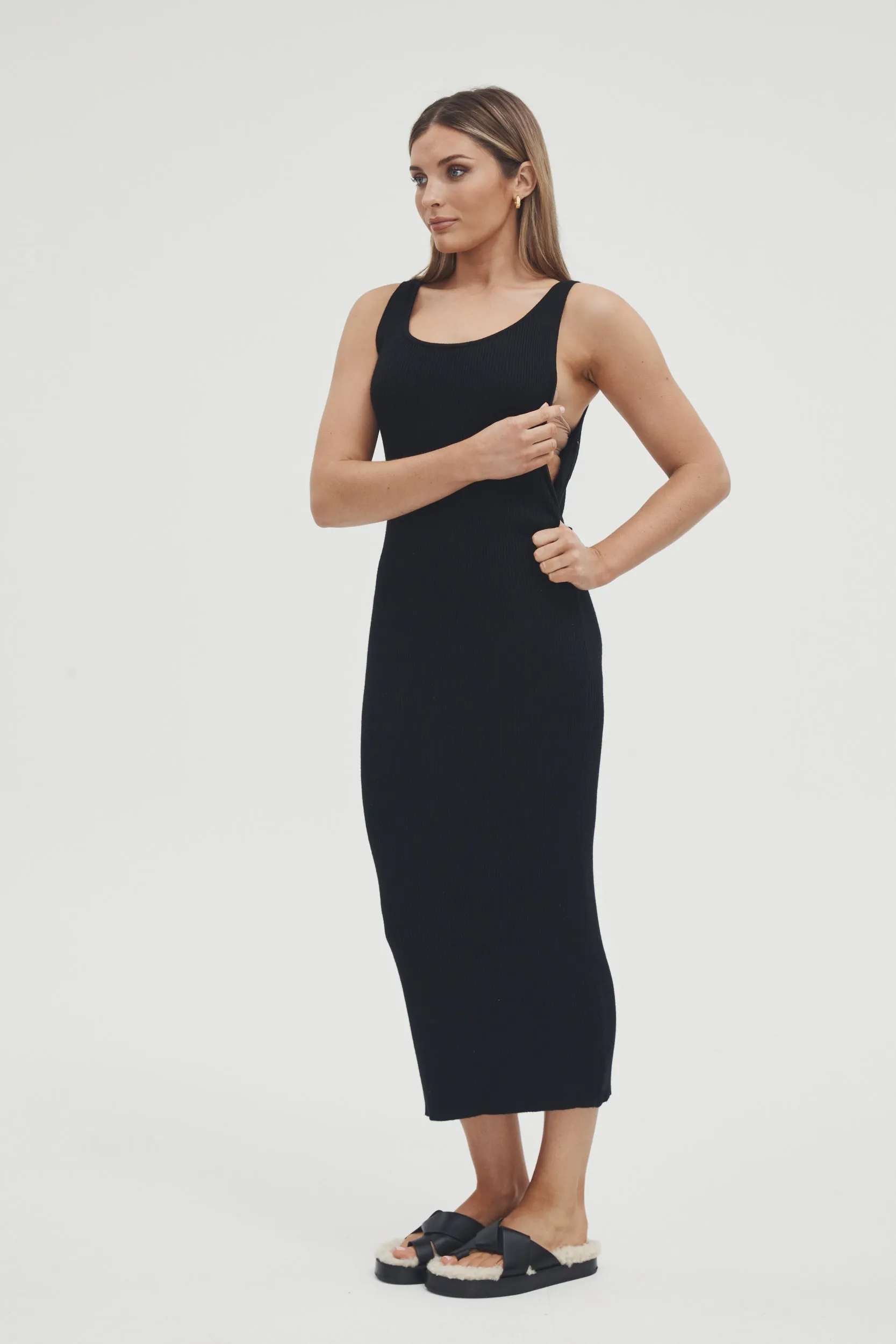 Coastline Knit Dress II (Black)