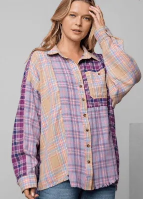 Easel Plus Size PLAID MIX N MATCH BUTTON DOWN SHIRT in Purples