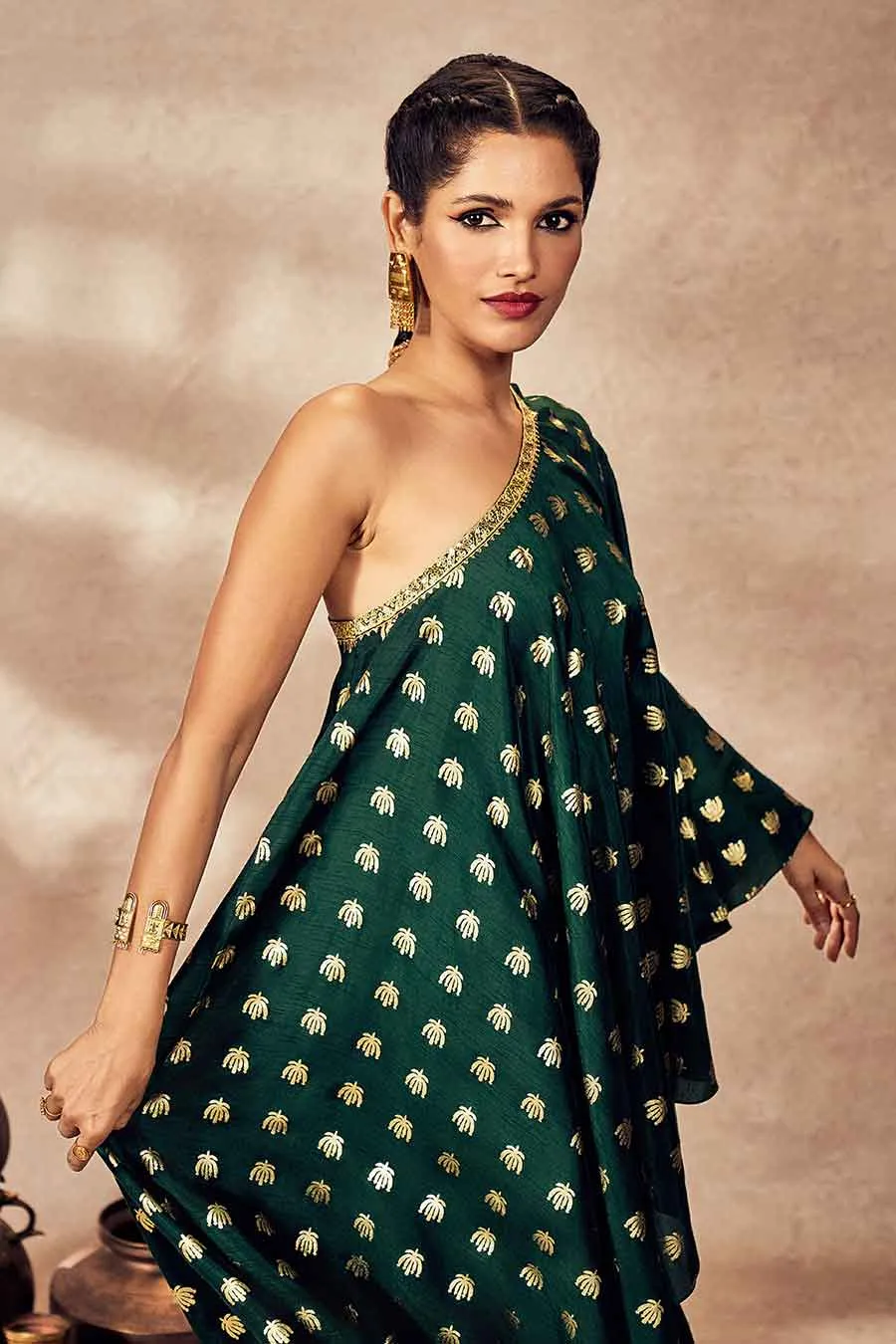 Green Printed One-Shoulder Tunic & Pant Set