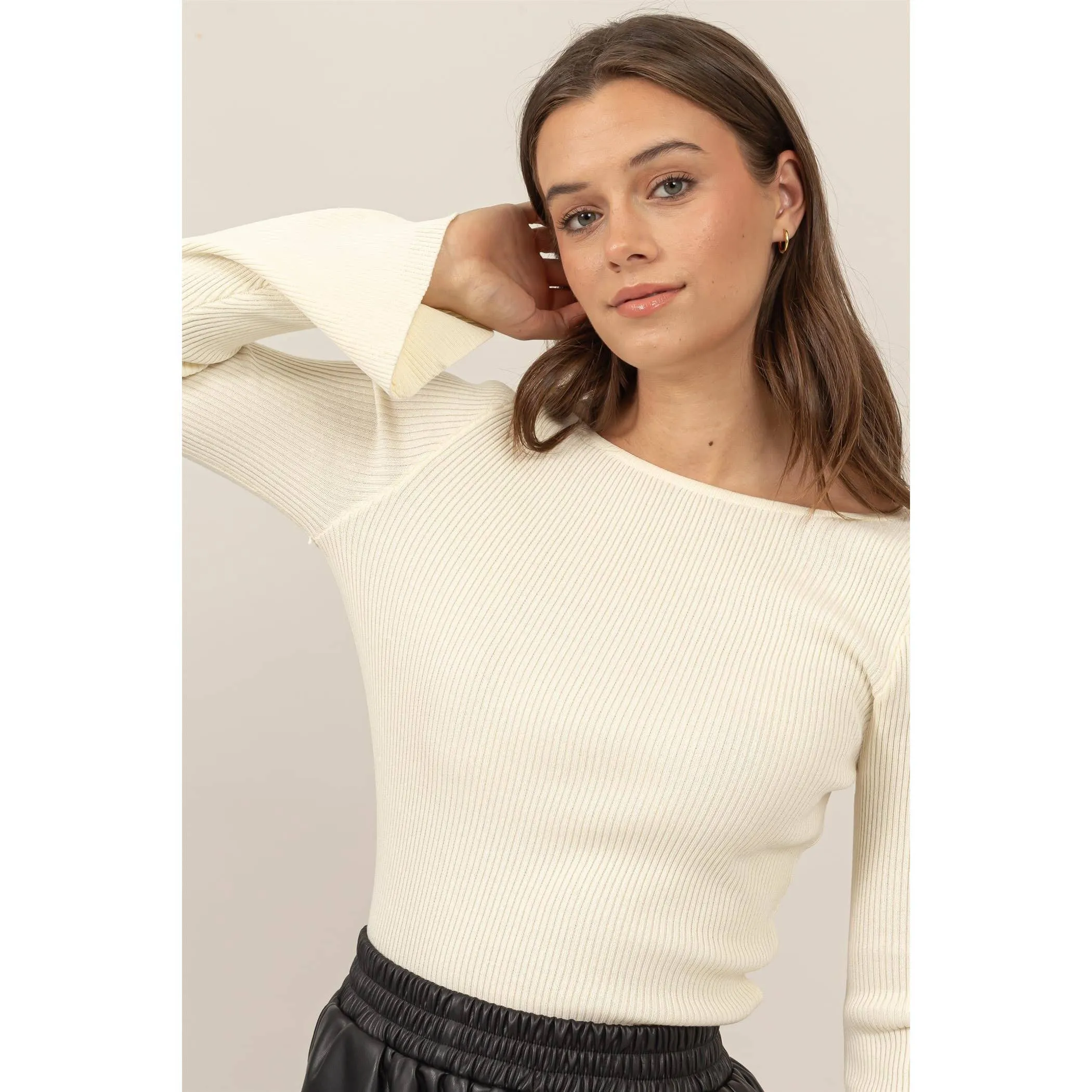 OPEN-BACK RIBBED KNIT TOP