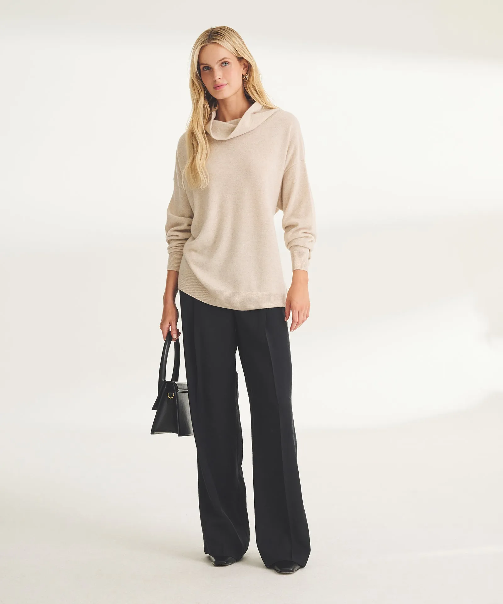 Signature Cashmere Funnel Turtleneck