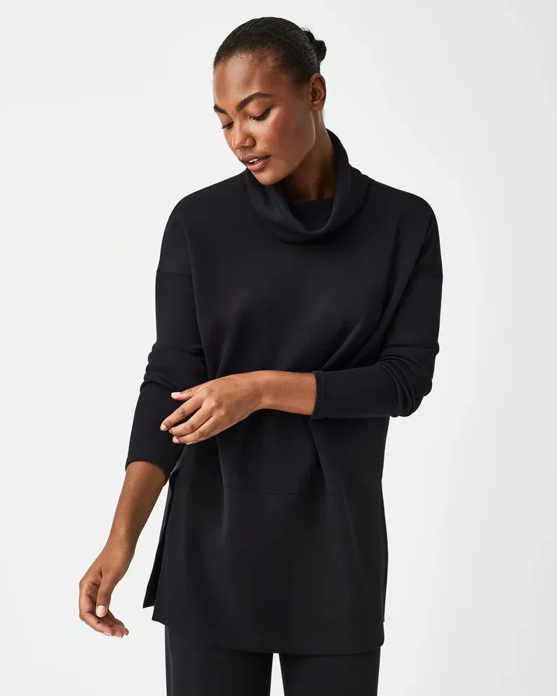 SPANX - AIRESSENTIALS TURTLENECK TUNIC