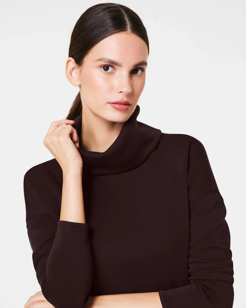 SPANX - AIRESSENTIALS TURTLENECK TUNIC