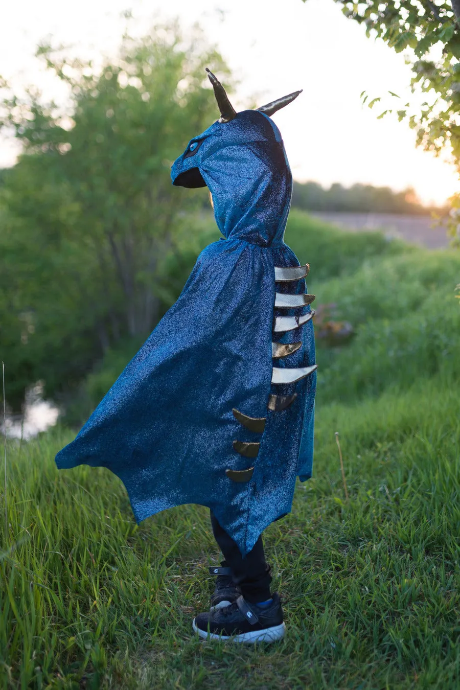 Starry Night Dragon Cape Teal/Gold