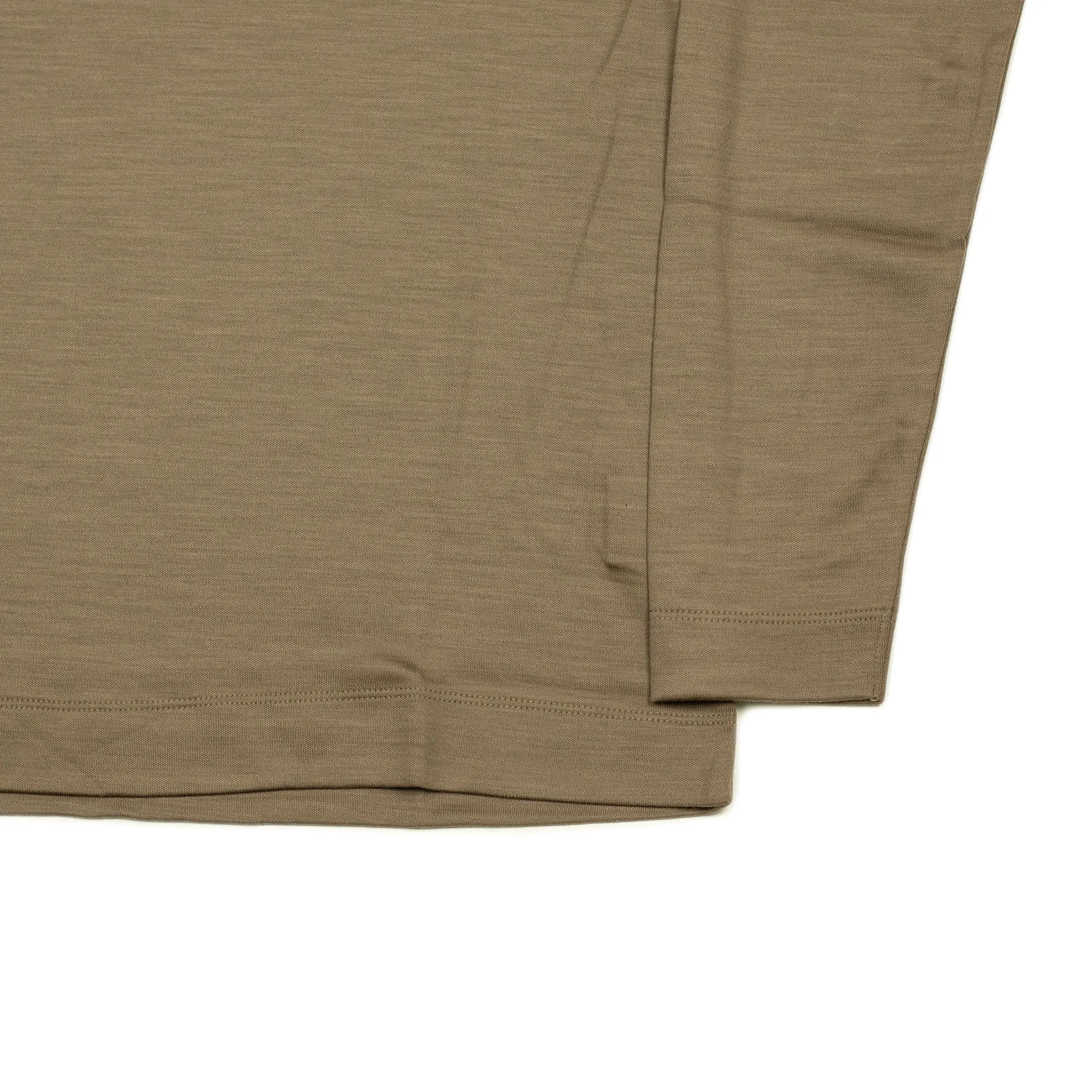 Turtleneck in taupe wool jersey (restock)