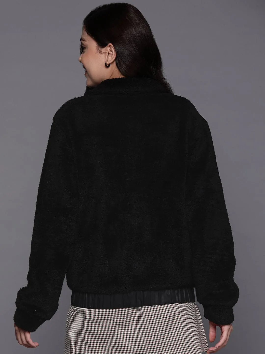 Women Black Pu Patch Pocket Faux Fur Zipper Jacket