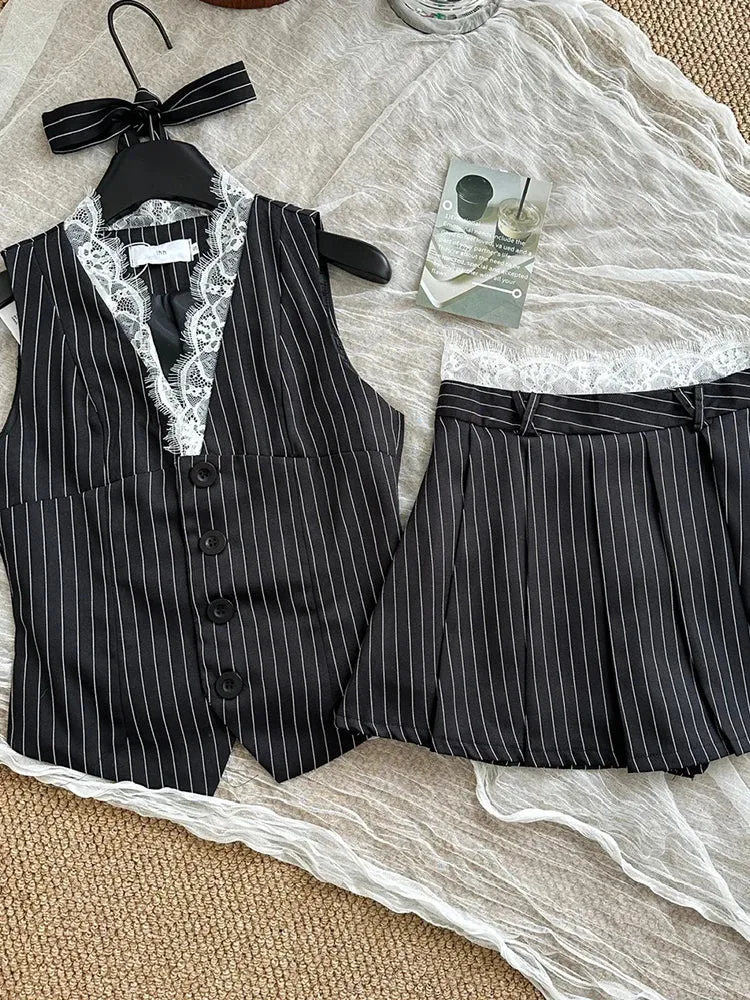 Women Old Money 2000s Aesthetic Cutecore Y2k Korean Fashion Outfits 2 Piece Set Striped Lace Vest    Hot Mini Pleated Skirts