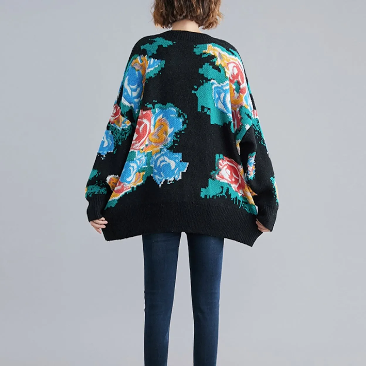 Womens Round Neck Floral Print Sweater